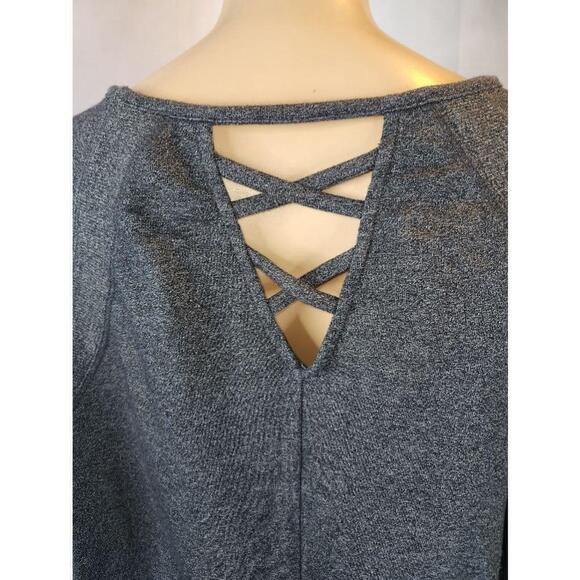 Danskin Long Sleeve Shirt - Picture 2 of 11